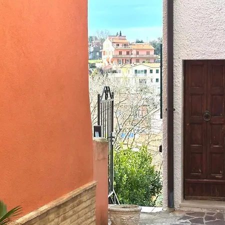 דירה N278 - Numana, Delizioso Bilocale In Centro Storico *